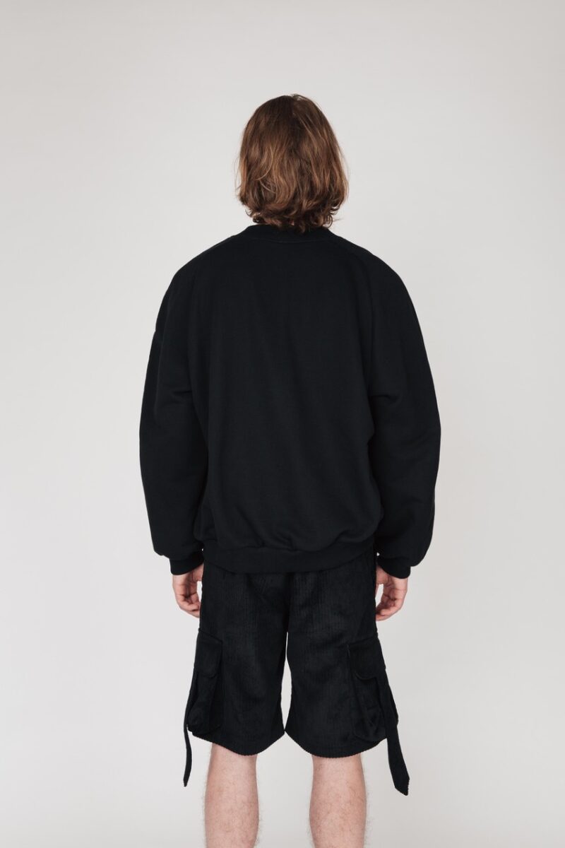 PRIDE HEART 2022 CREWNECK BLACK - Image 3