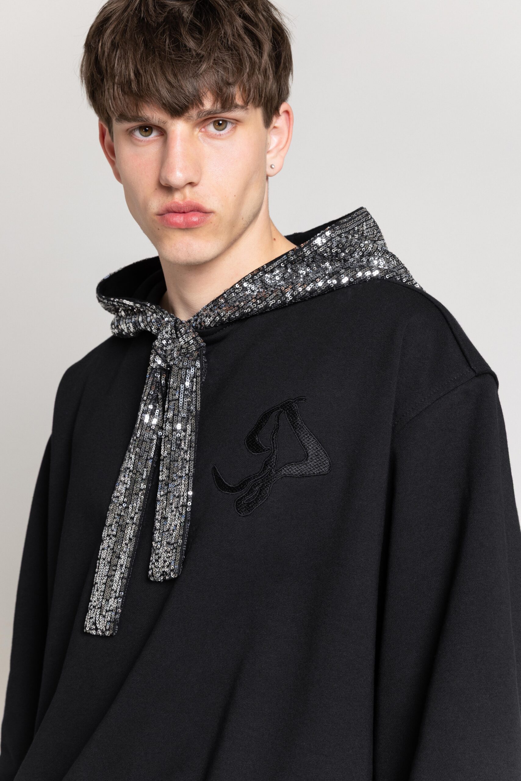 SEQUIN HOODIE in black