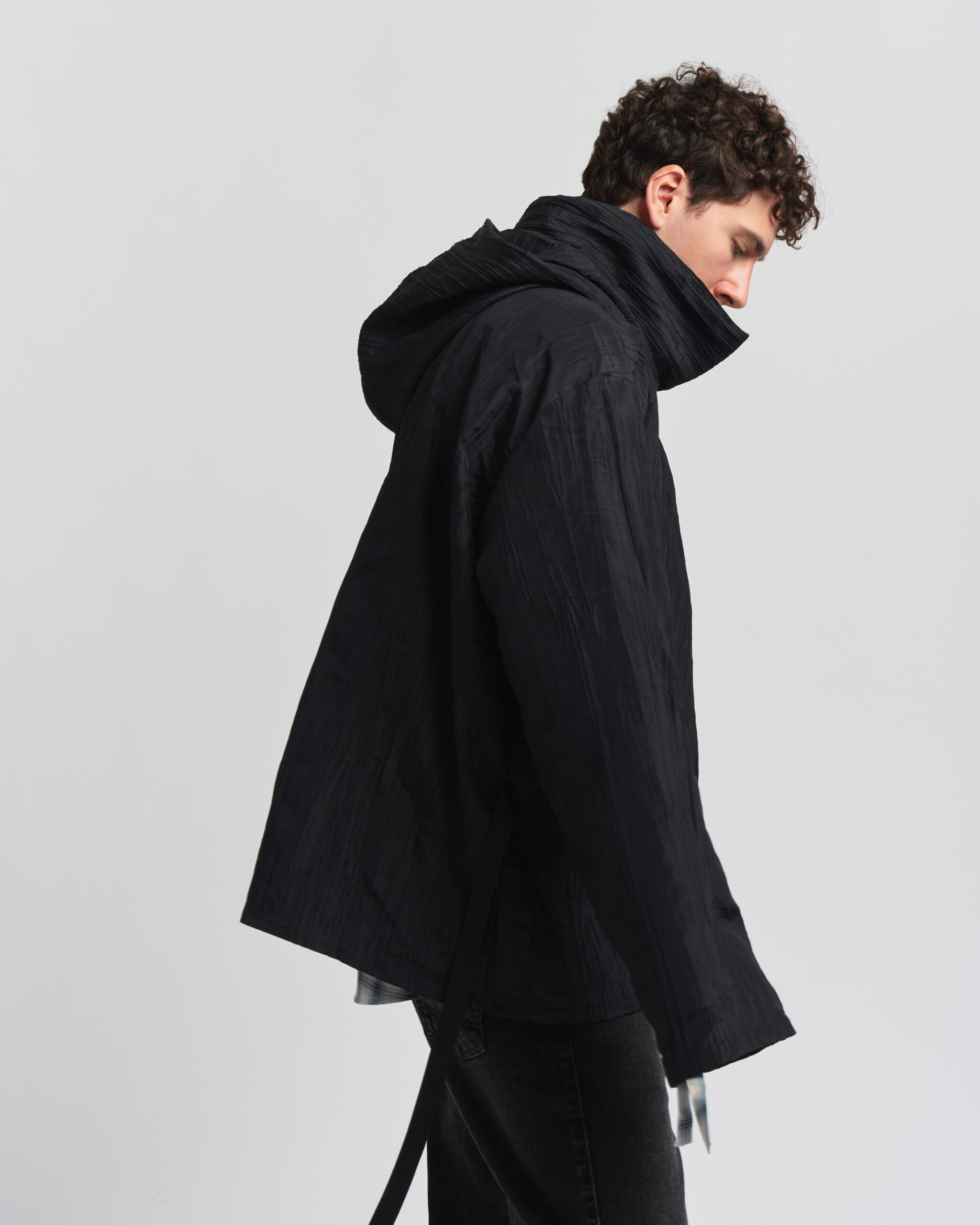ONE LAYER JACKET in black